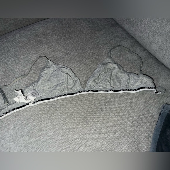 Calvin Klein Bralett - Picture 2 of 3